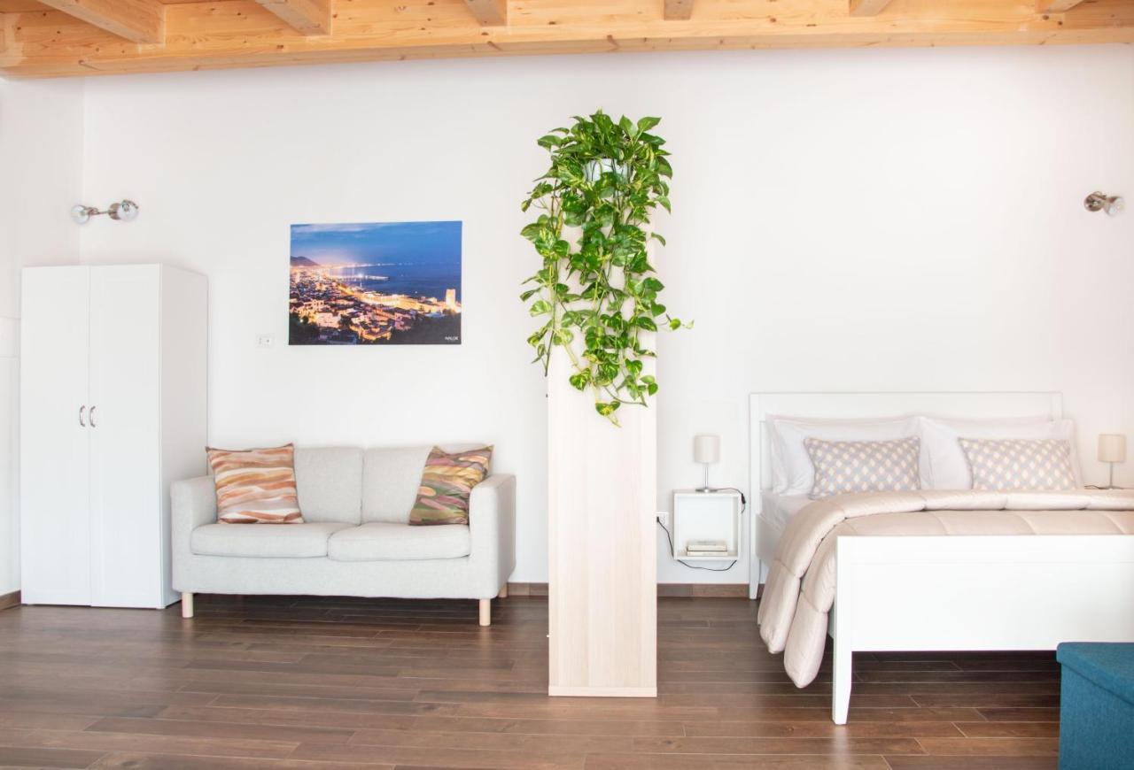 Dependance 6 Apartment Salerno Exterior foto